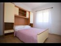 Apartamenty Ana - quiet and peaceful: A1(4+1), A2(4+1) Maslinica - Wyspa Solta  - Apartament - A2(4+1): sypialnia