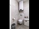Apartamenty Jelena A1(5+1) Split - Riwiera Split  - Apartament - A1(5+1): łazienka z WC