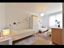 Apartamenty SaMa - modern & comfortable: A1(5+2) Split - Riwiera Split  - Apartament - A1(5+2): sypialnia