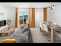 Apartamenty Lux 2 - heated pool: A2(4+2), A3(4+2) Marina - Riwiera Trogir  - Apartament - A2(4+2): jadalnia