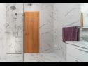 Apartamenty Lux 2 - heated pool: A2(4+2), A3(4+2) Marina - Riwiera Trogir  - Apartament - A3(4+2): łazienka z WC