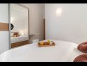 Apartamenty Lux 2 - heated pool: A2(4+2), A3(4+2) Marina - Riwiera Trogir  - Apartament - A3(4+2): sypialnia