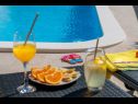 Apartamenty Lux 2 - heated pool: A2(4+2), A3(4+2) Marina - Riwiera Trogir  - 
