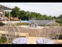Dom wakacyjny Pax - with pool: H(4+2) Marina - Riwiera Trogir  - Chorwacja  - detal