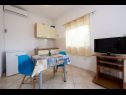 Apartamenty Mare - 30 m from pebble beach: SA1(2), SA2(2), A3(4), A4(4), A5(8) Seget Vranjica - Riwiera Trogir  - Studio apartament - SA1(2): interier