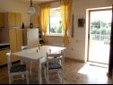 Apartamenty Jak - 10m from the sea: A(4+2) Sevid - Riwiera Trogir  - Apartament - A(4+2): kuchnia z jadalnią