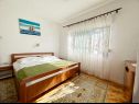 Apartamenty Kaza - 50m from the beach with parking: A1(2), A2(2), A3(6) Trogir - Riwiera Trogir  - Apartament - A3(6): sypialnia