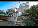Apartamenty Sanda - 10 M from the beach : A1(6+1), A2(6+1) Trogir - Riwiera Trogir  - dom
