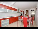 Apartamenty Irvin - sweet apartment : A1(5) Trogir - Riwiera Trogir  - Apartament - A1(5): kuchnia z jadalnią