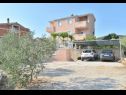 Apartamenty Josi - 150 m from sea: A1(4+1), A2(4+1), A4(4+1) Vinisce - Riwiera Trogir  - dom