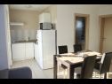 Apartamenty Ivan C A1(4+1), A2(4+1), A4(4+1), A3(4+1) Bibinje - Riwiera Zadar  - Apartament - A1(4+1): kuchnia z jadalnią