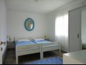 Apartamenty Petar - 30 m from sandy beach: A1(6+1), A2(4), SA3(2) Nin - Riwiera Zadar  - Apartament - A2(4): sypialnia