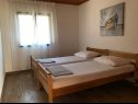 Apartamenty Petar - 30 m from sandy beach: A1(6+1), A2(4), SA3(2) Nin - Riwiera Zadar  - Apartament - A1(6+1): sypialnia