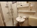 Apartamenty Oasis A1(4+2), A2(2+2), A3(2+2) Nin - Riwiera Zadar  - Apartament - A2(2+2): łazienka z WC