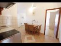 Apartamenty Oasis A1(4+2), A2(2+2), A3(2+2) Nin - Riwiera Zadar  - Apartament - A3(2+2): kuchnia z jadalnią