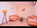Apartamenty Roko - 50 meters from sandy beach: A1 (2+2) Obrovac - Riwiera Zadar  - Apartament - A1 (2+2): pokój dzienny