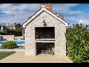 Dom wakacyjny Oasis Village Villa - heated pool : H(6+2) Privlaka - Riwiera Zadar  - Chorwacja  - komin