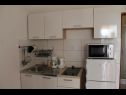 Apartamenty Snjeza - 80 m from beach: A1 Studio (4), A2 Apartman (2+2) Vir - Riwiera Zadar  - Apartament - A1 Studio (4): kuchnia