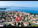 Apartamenty Ivan Z2 - 250 m from beach: A2(4) Zadar - Riwiera Zadar  - dom