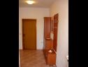 Apartamenty FRANE - family apartment A1 prizemlje(4+1), A2 kat(4+1) Zaton (Zadar) - Riwiera Zadar  - Apartament - A1 prizemlje(4+1): korytarz