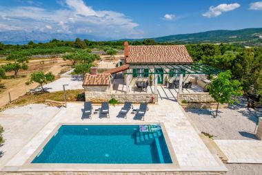 Dom wakacyjny Diana - pool and terrace: H(4+1) Pucisca - Wyspa Brac  - Chorwacja 