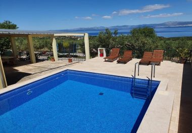 Dom wakacyjny Mario - with pool & sea view: H(4+2) Supetar - Wyspa Brac  - Chorwacja 