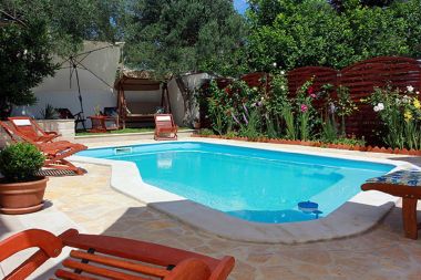 Dom wakacyjny Silvia - open pool: H(10) Supetar - Wyspa Brac  - Chorwacja 