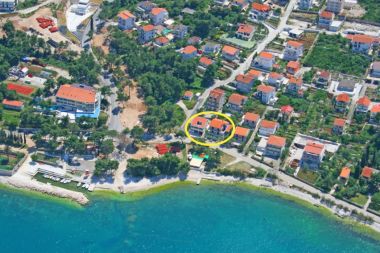 Apartamenty Bela1- close to the beach A1(7) Mastrinka - Wyspa Ciovo 