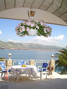 Pensionat - 3 STAR Villa on Riviera Trogir - Okrug Donji - Wyspa Ciovo  - Chorwacja 