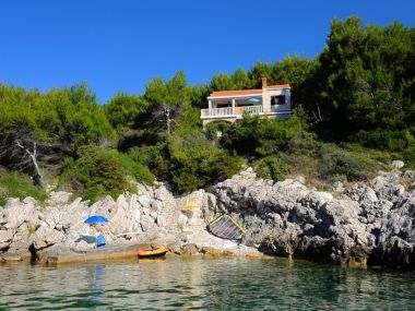 Apartamenty Desa - 10 m from the beach : A1-Mali(2), A2-Veliki(3) Prizba - Wyspa Korcula 