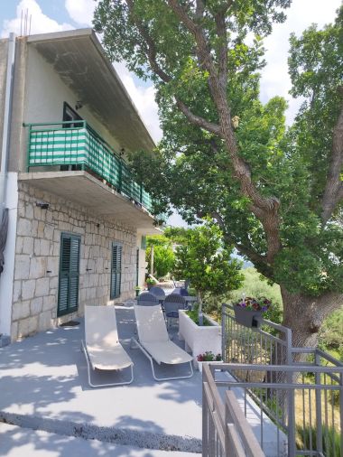 Apartamenty Mare - 150 m from beach SA1(2), A2(4+1), A3(4+2) Brela - Riwiera Makarska 