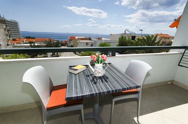 Apartamenty Gianni - modern & great location: SA1(2), A2(2+2), A3(2+2) Makarska - Riwiera Makarska 