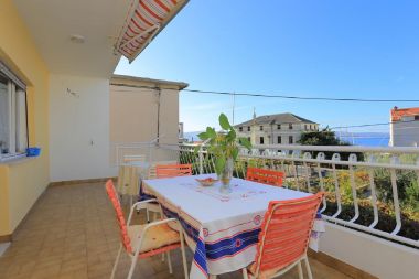 Apartamenty Neven - 30m from the sea: A1(4+2), A2(4+2) Sumpetar - Riwiera Omis 
