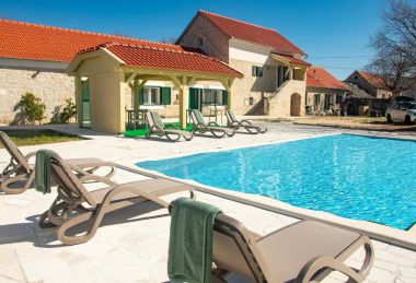 Dom wakacyjny Villa Karaga - with private pool: H(8+1) Ljubotic - Riwiera Sibenik  - Chorwacja 
