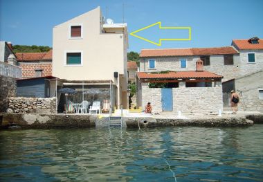 Apartamenty Mirni - 5 m from sea: A1(2+1) Luka (Wyspa Prvic) - Riwiera Sibenik 