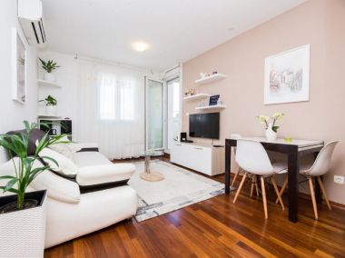 Apartamenty Bosiljka-comfortable and modern: A1(2) Split - Riwiera Split 