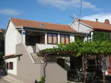 Apartamenty Martina - 300 m from sea: A1(2+2), A2(2+2) Sukosan - Riwiera Zadar 